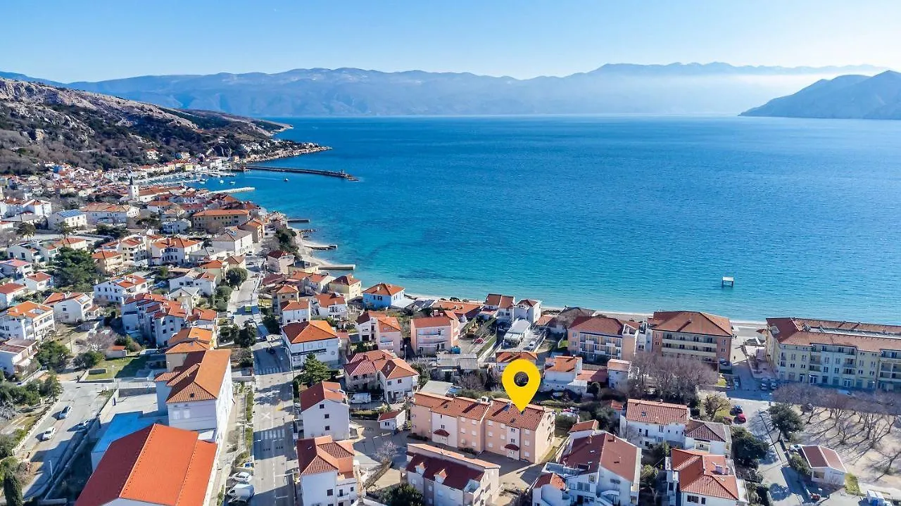 Luxurioeses Apartment 100 Meter Strand Baska