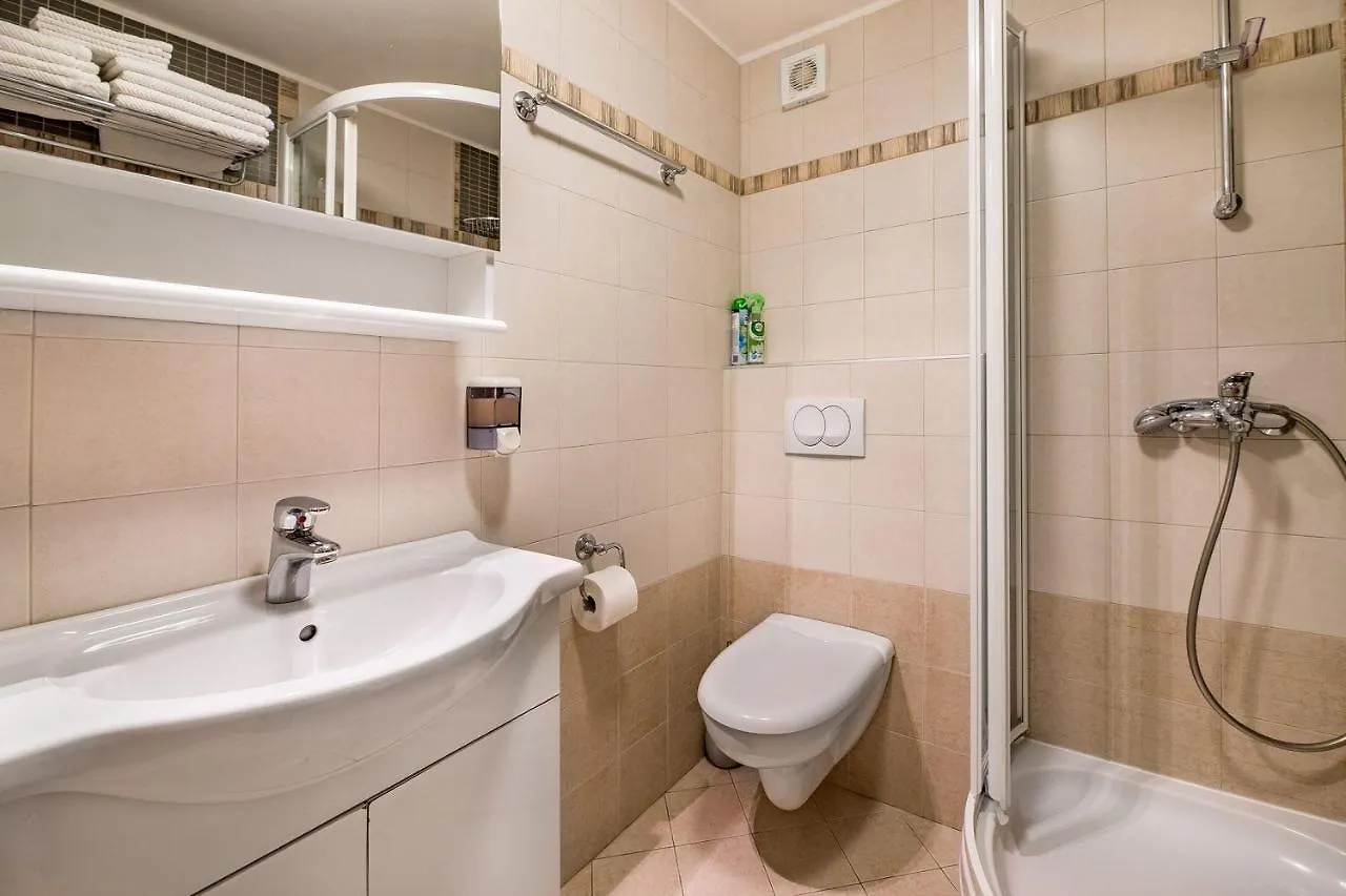 Luxurioeses Apartment 100 Meter Strand Baska